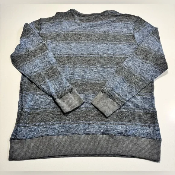 Faherty Men’s Sweater Size XLG Blue/Gray Stripe - Picture 2 of 6